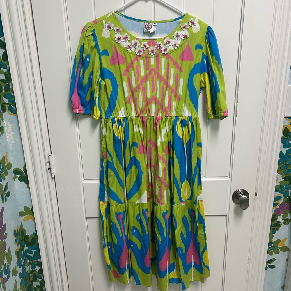 Bright Green Floral-Embellished Casual Dress